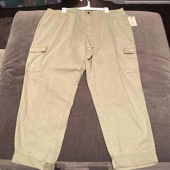 Universal Thread Pants - Women’s Universal Thread Olive Cargo Pants Boyfriend Vintage Stretch Size 18 Reg